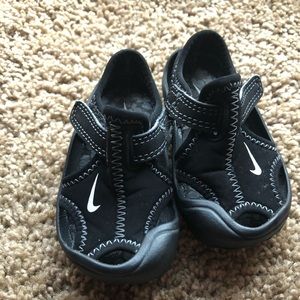 Nike Sandals size 4C for baby
